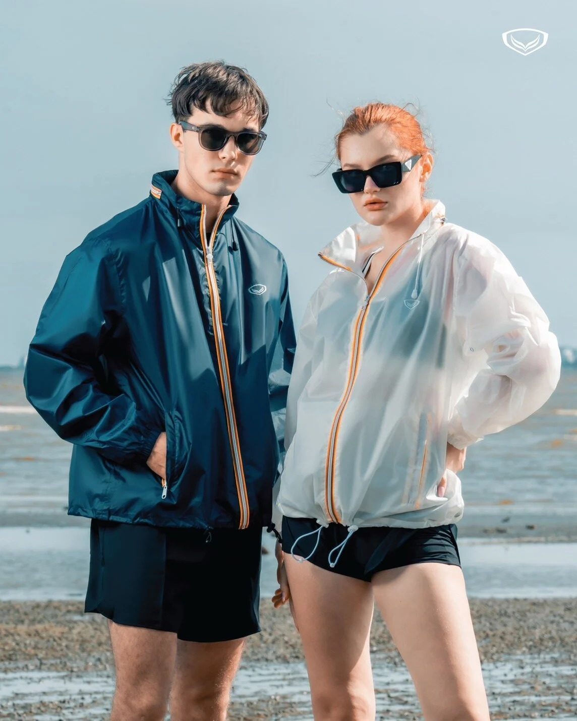เสื้อกันลม WINDBREAKER STORM RUNNER